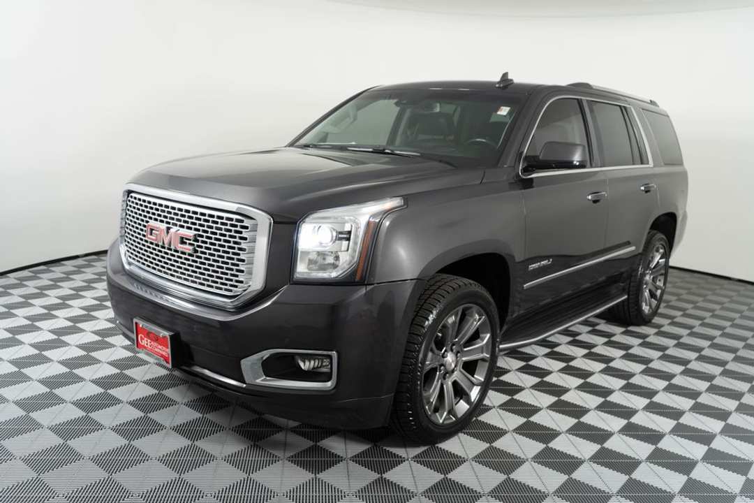 2016 GMC Yukon Denali - Image 3
