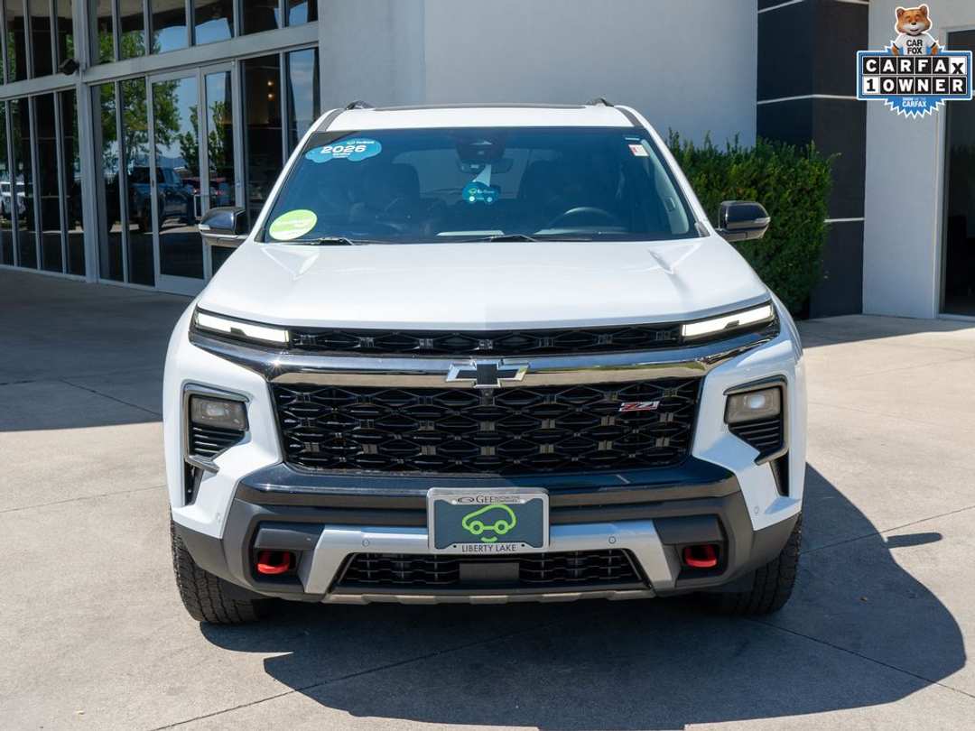 2026 Chevrolet Traverse Z71 - Image 2