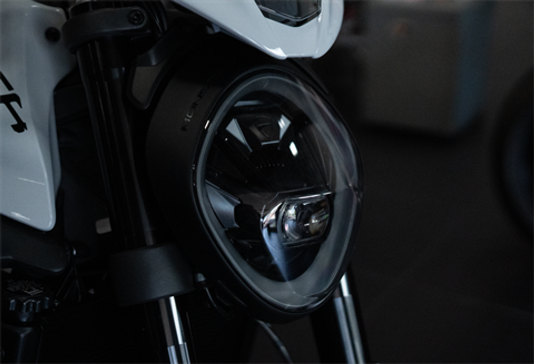 2025 Ducati Monster+ - Image 3