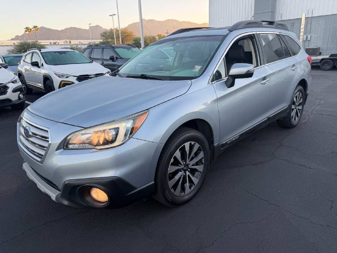 2015 Subaru Outback 2.5i - Image 3