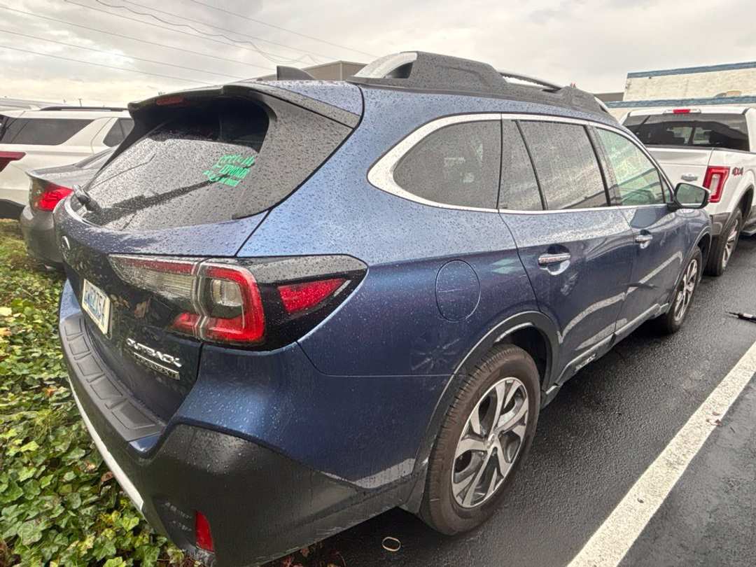 2021 Subaru Outback Touring XT - Image 3