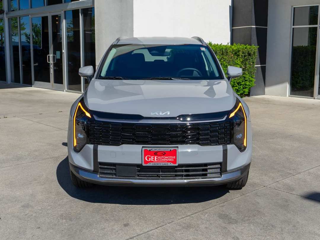 2026 Kia Sportage Hybrid EX - Image 2