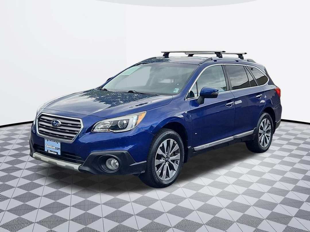 2017 Subaru Outback 2.5i - Image 2
