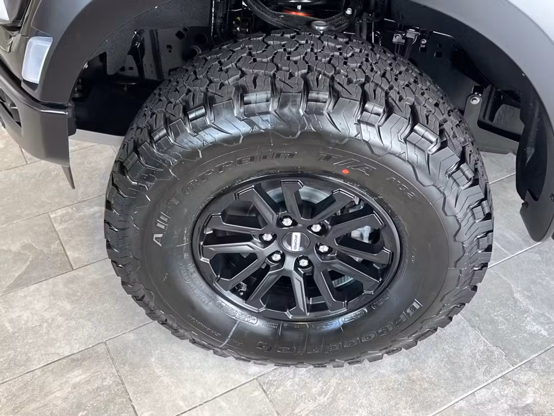 2026 Ford F-150 Raptor - Image 3