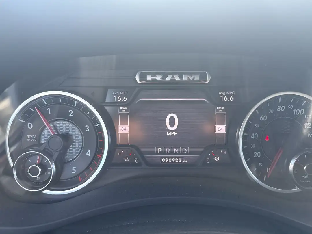2019 Ram 3500 Laramie - Image 3
