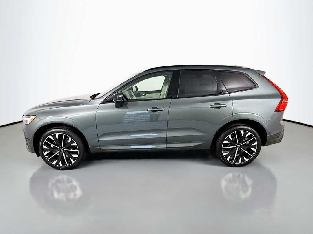 2026 Volvo Xc60 B5 Ultra - Image 2