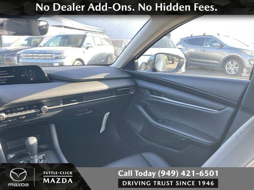 2026 MAZDA Mazda3 2.5 S Preferred - Image 3