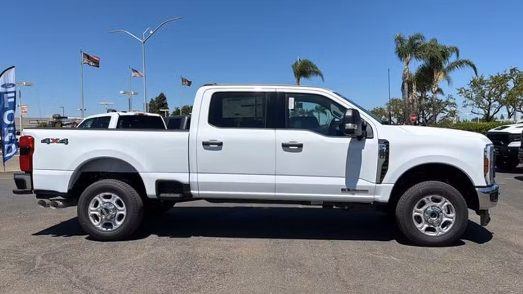 2026 Ford F-250Sd XLT - Image 2