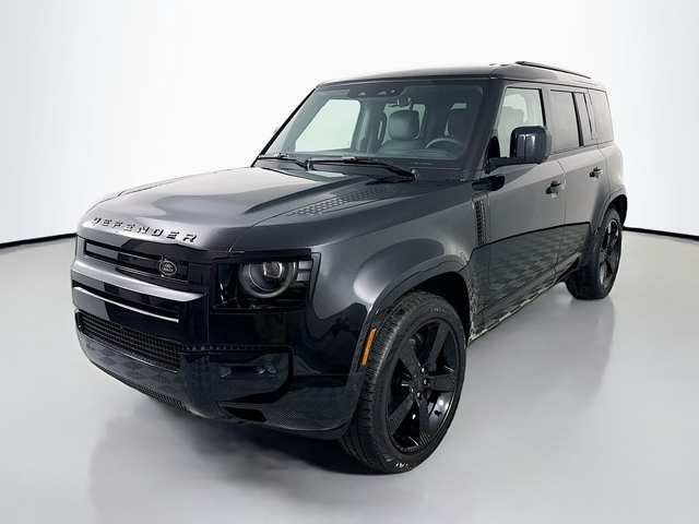 2026 Land Rover Defender 110 XDynamic SE