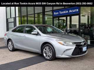 2016 Toyota Camry SE