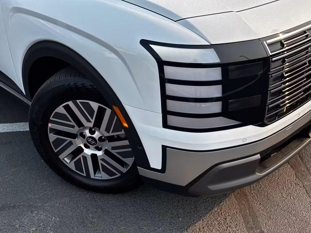 2026 Hyundai Palisade Hybrid SEL Premium - Image 2
