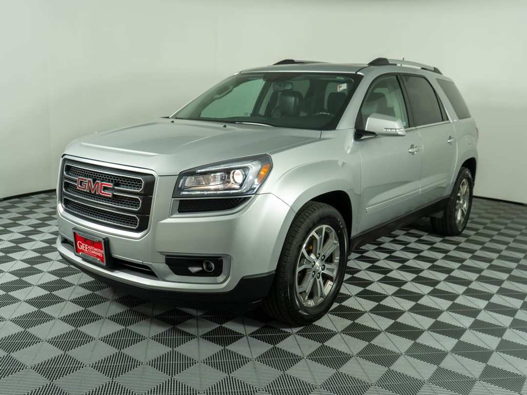 2015 GMC Acadia SLT1 - Image 3