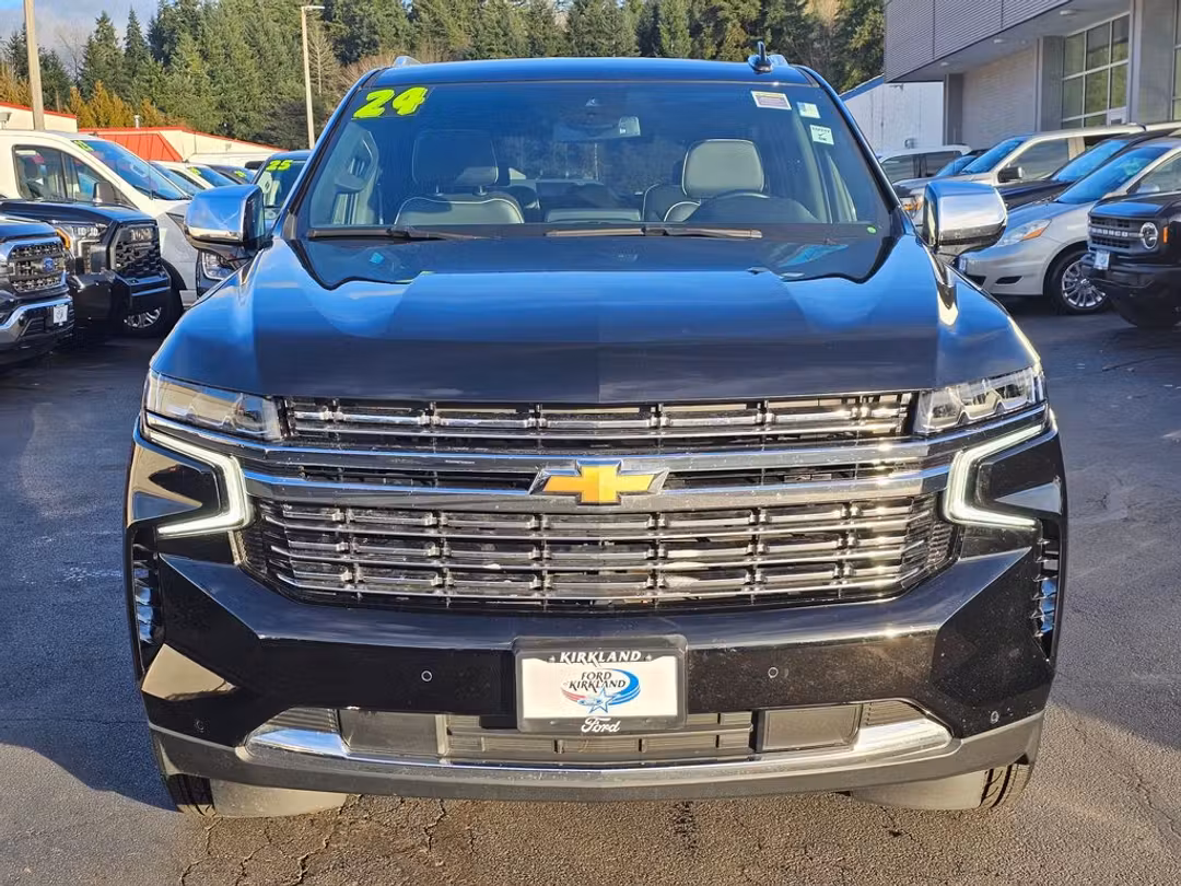 2024 Chevrolet Tahoe Premier - Image 2