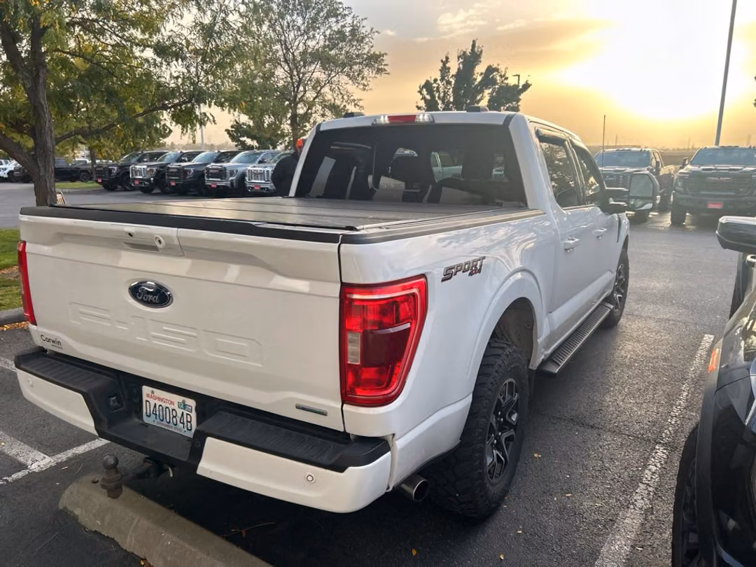 2022 Ford F-150 XLT - Image 3