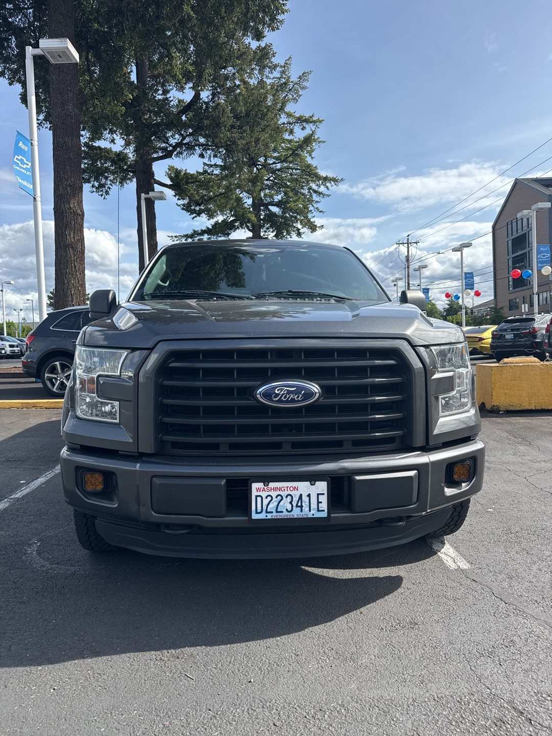 2016 Ford F-150 XLT - Image 2