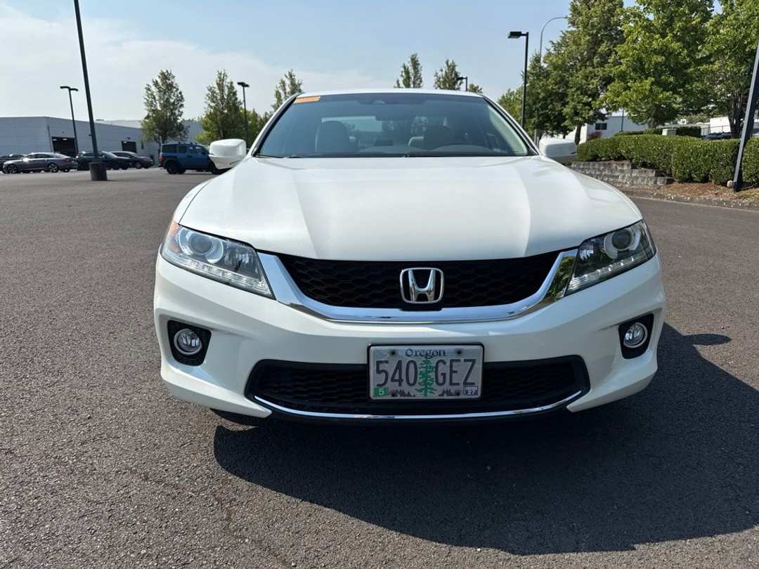 2013 Honda Accord EXL - Image 2