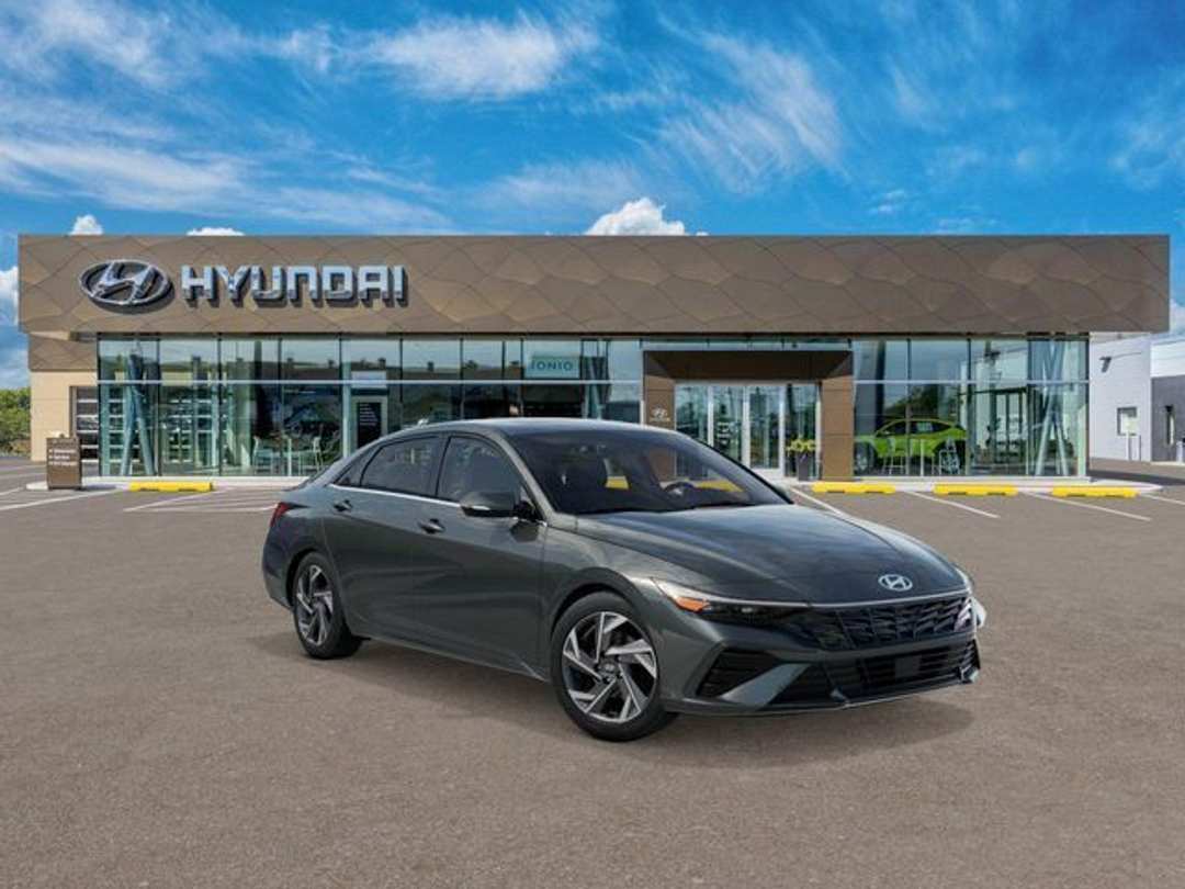 2026 Hyundai Elantra Hybrid Limited - Image 2