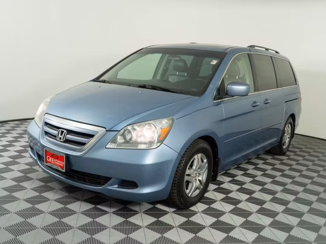 2005 Honda Odyssey EXL - Image 3