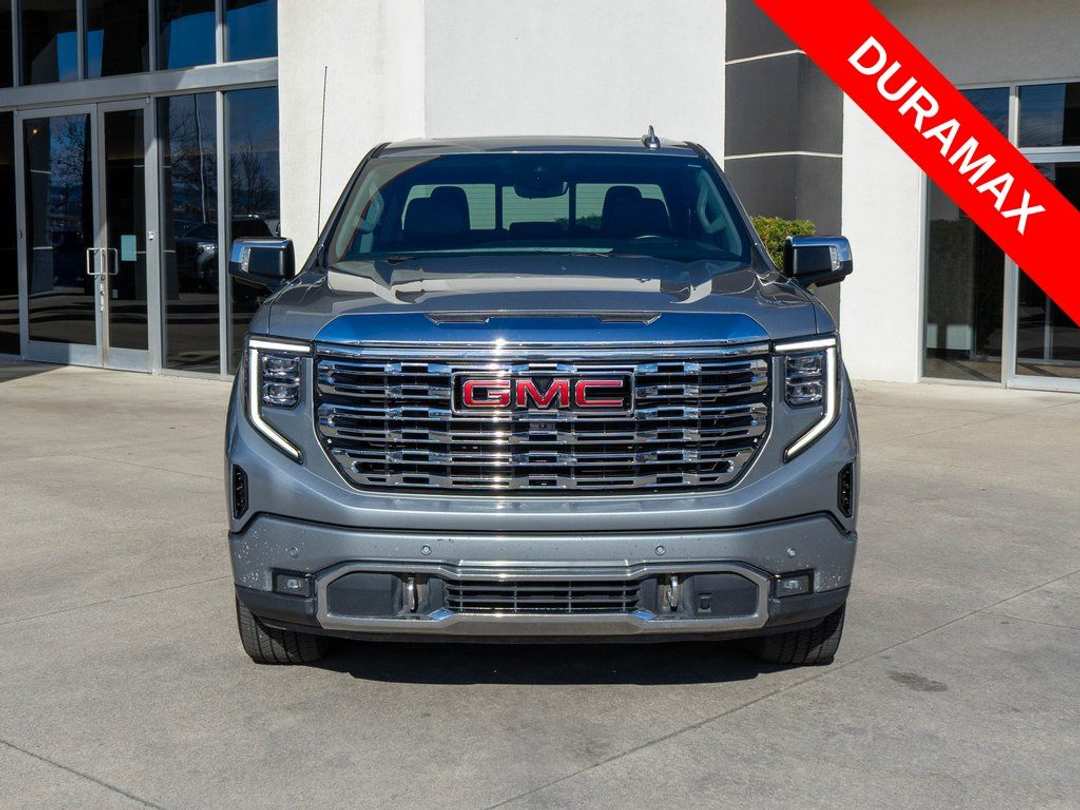 2024 GMC Sierra 1500 Denali - Image 2