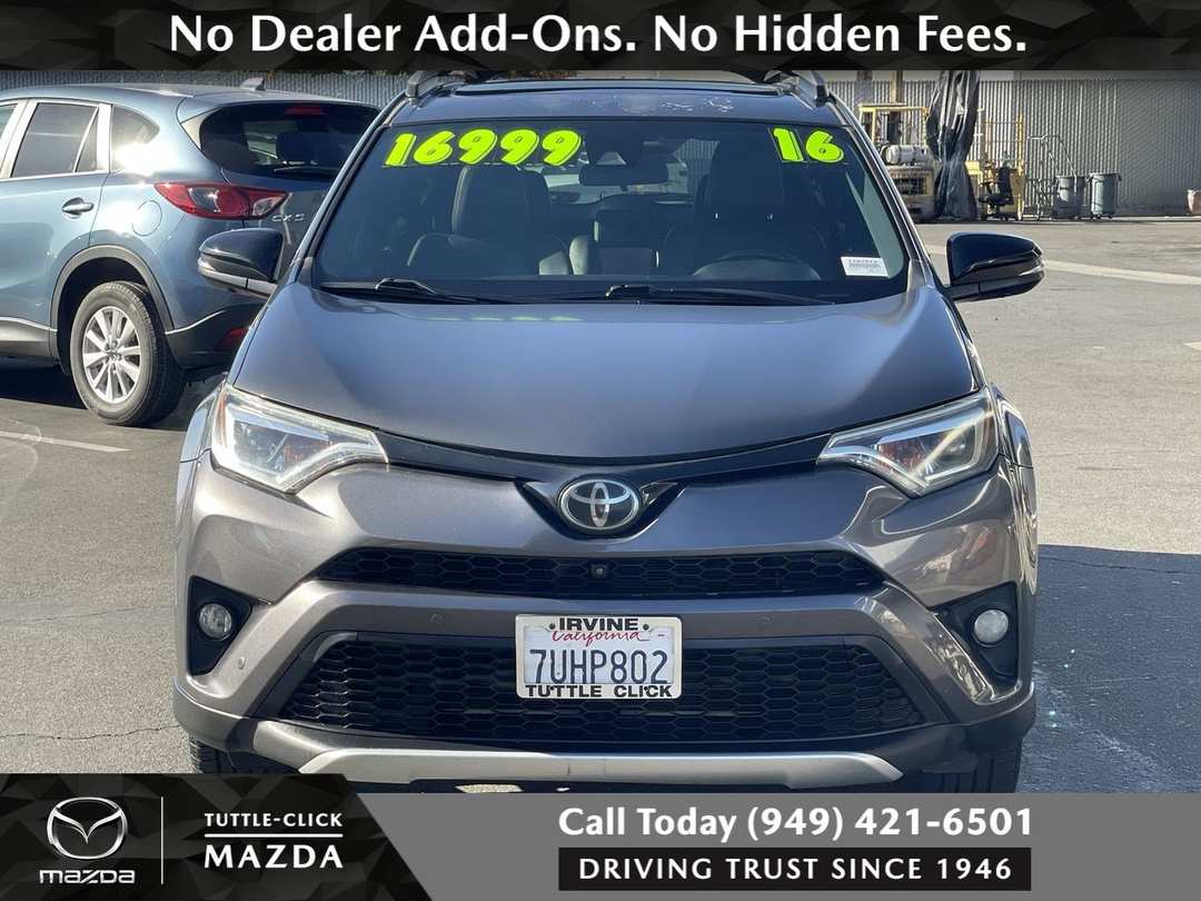 2016 Toyota Rav4 SE - Image 2
