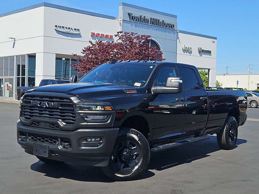 2025 Ram 3500 Tradesman - Image 2