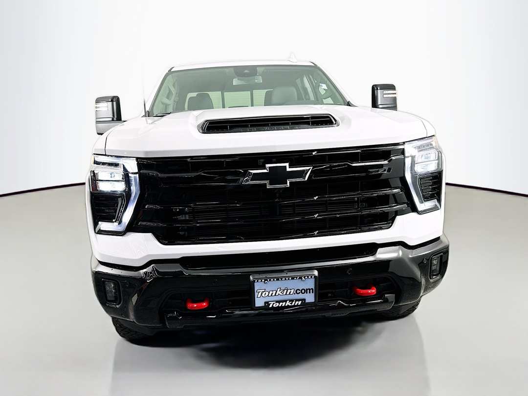 2026 Chevrolet Silverado 2500Hd LTZ - Image 2