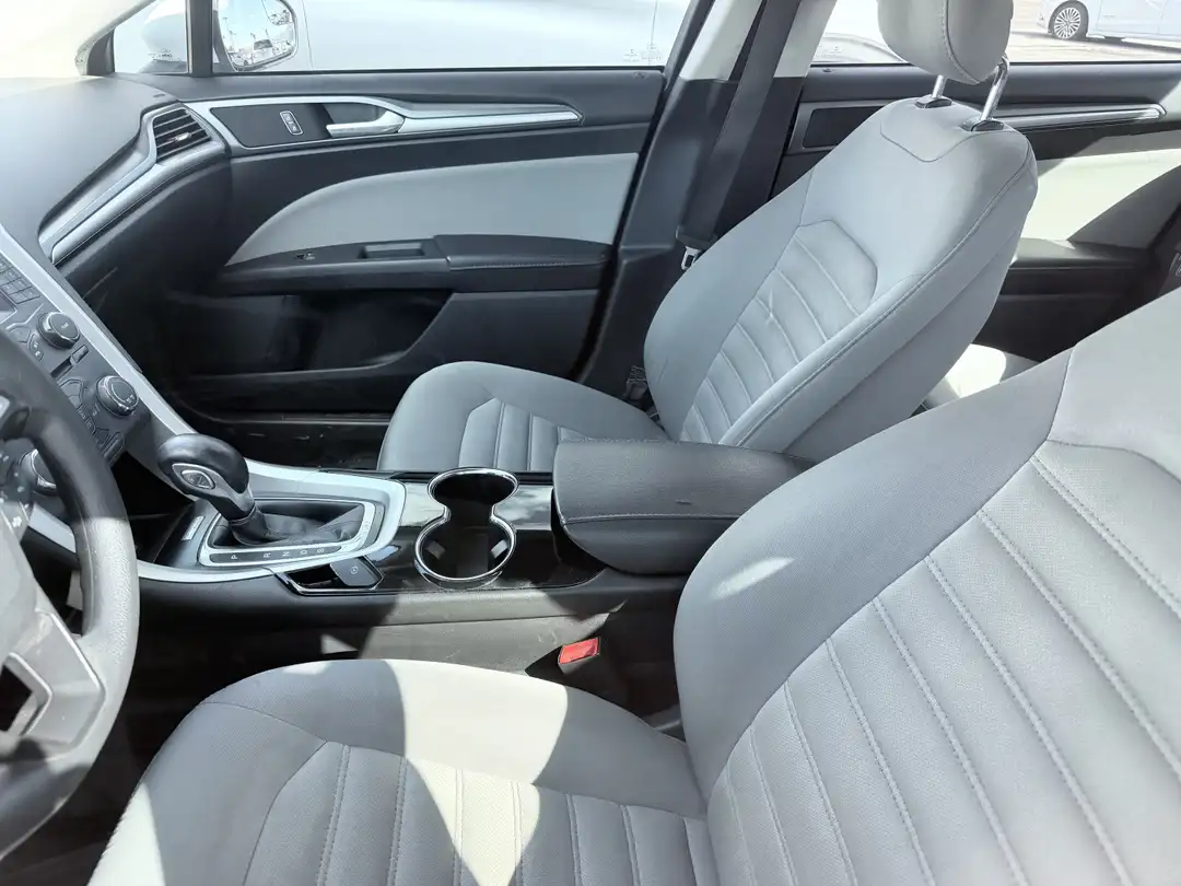 2014 Ford Fusion S - Image 2