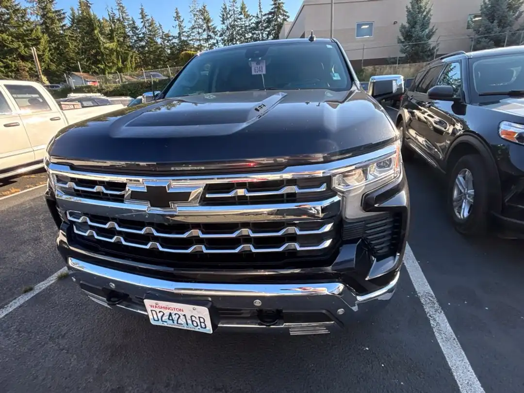 2022 Chevrolet Silverado 1500 LTZ - Image 2