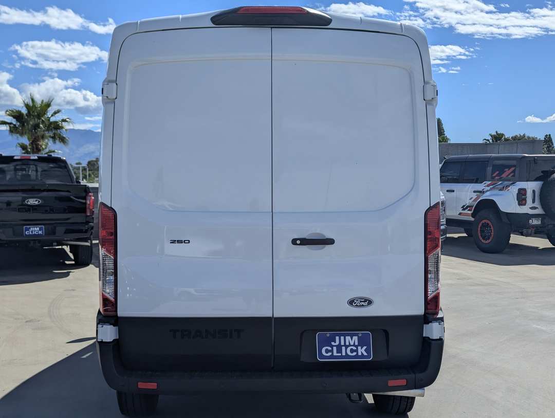 2027 Ford Transit Cargo - Image 3