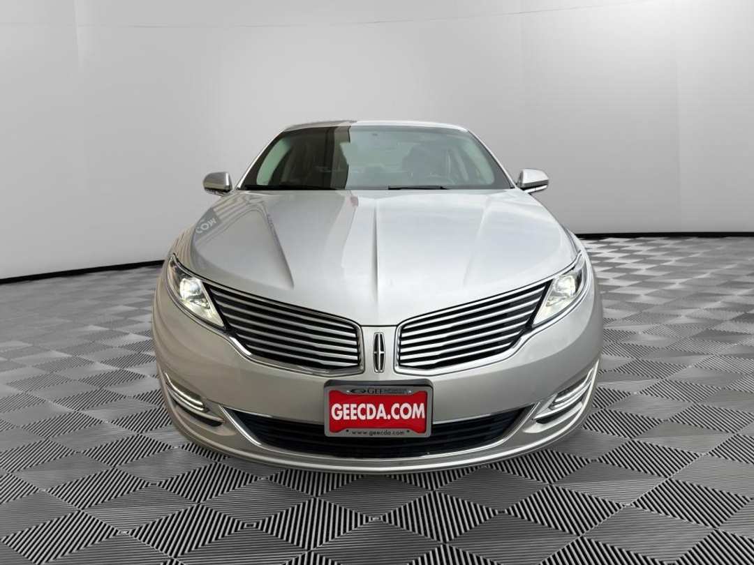 2013 Lincoln Mkz Base - Image 2