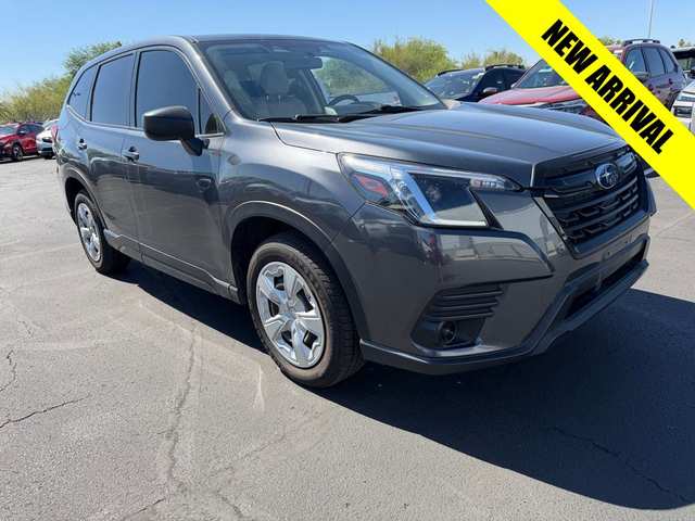2023 Subaru Forester Base