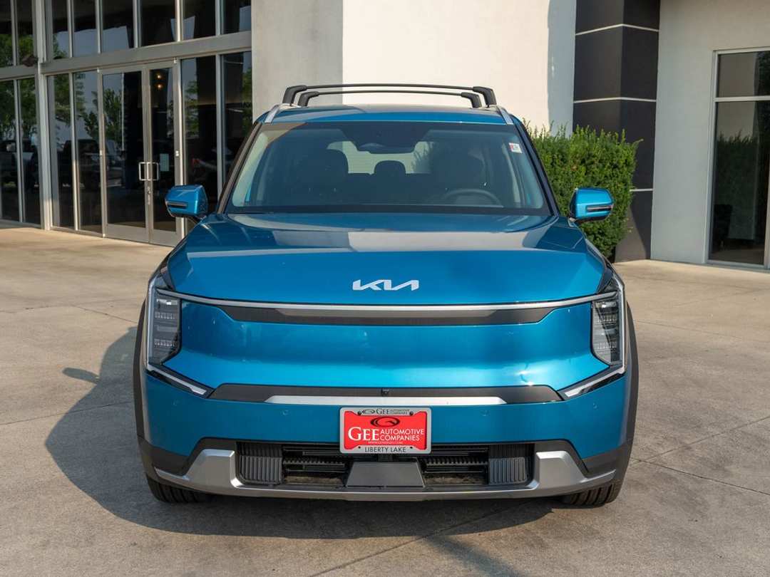 2026 Kia Ev9 Wind - Image 2
