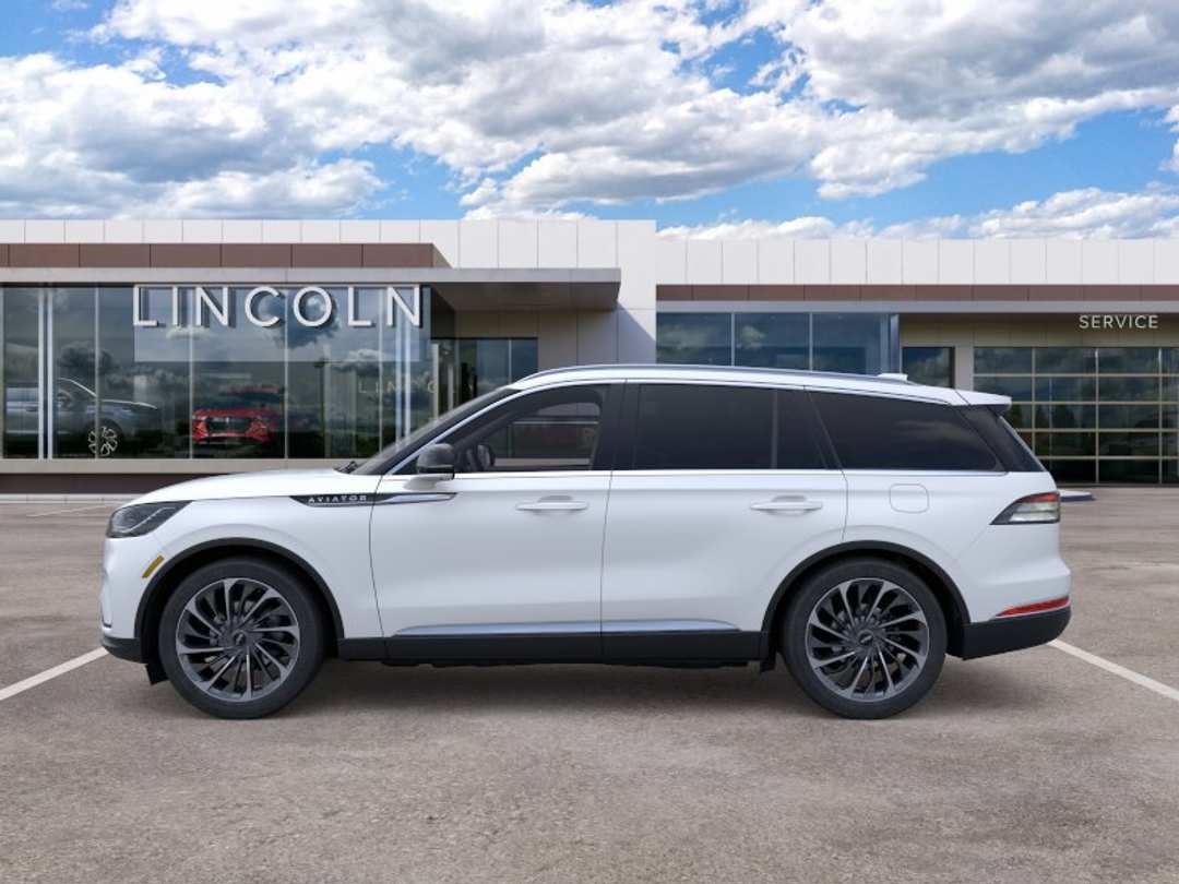 2026 Lincoln Aviator Reserve - Image 3