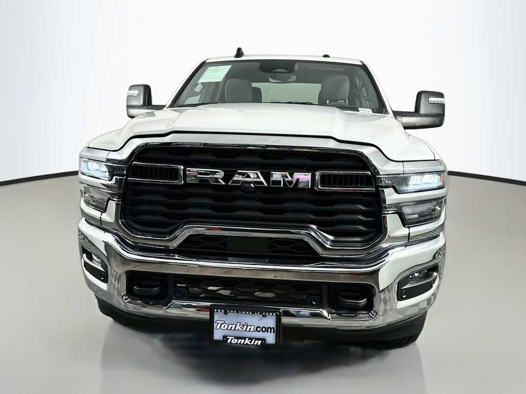 2025 Ram 2500 Big Horn - Image 2