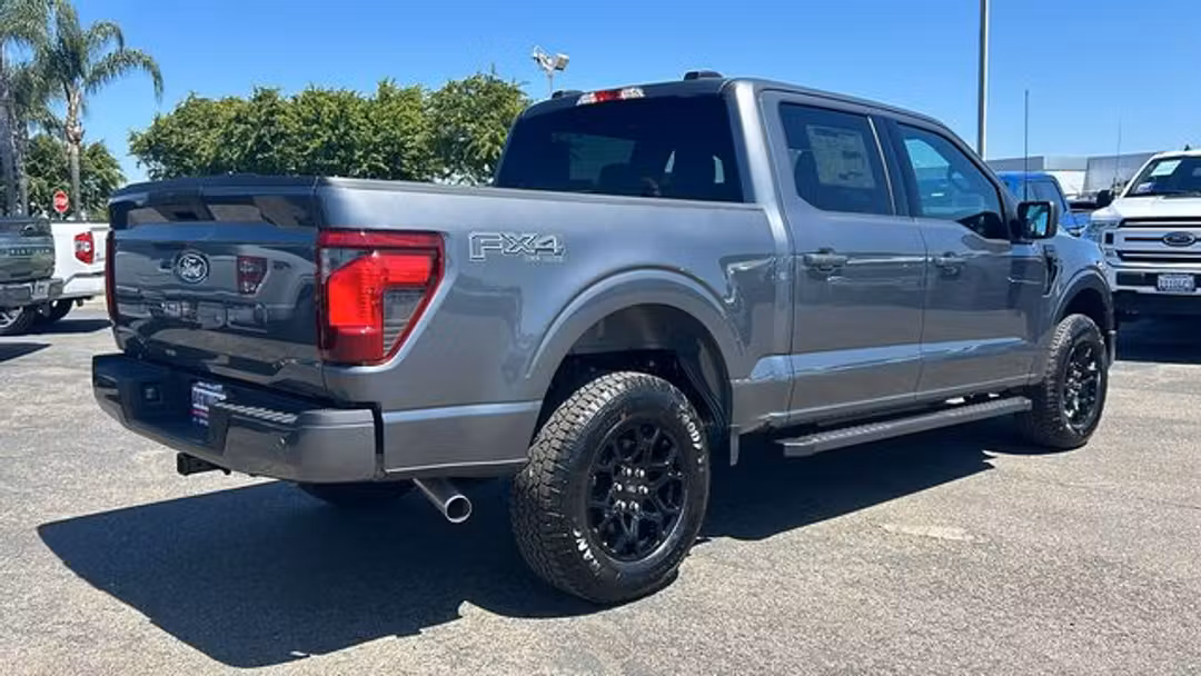 2026 Ford F-150 XLT - Image 3