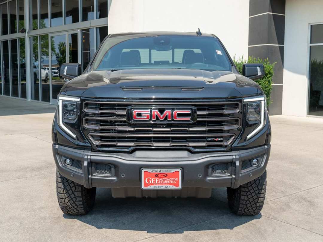 2026 GMC Sierra 1500 AT4X - Image 2