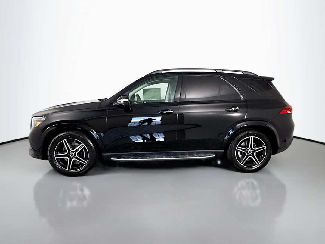 2026 Mercedes-Benz GLE GLE 450 - Image 2