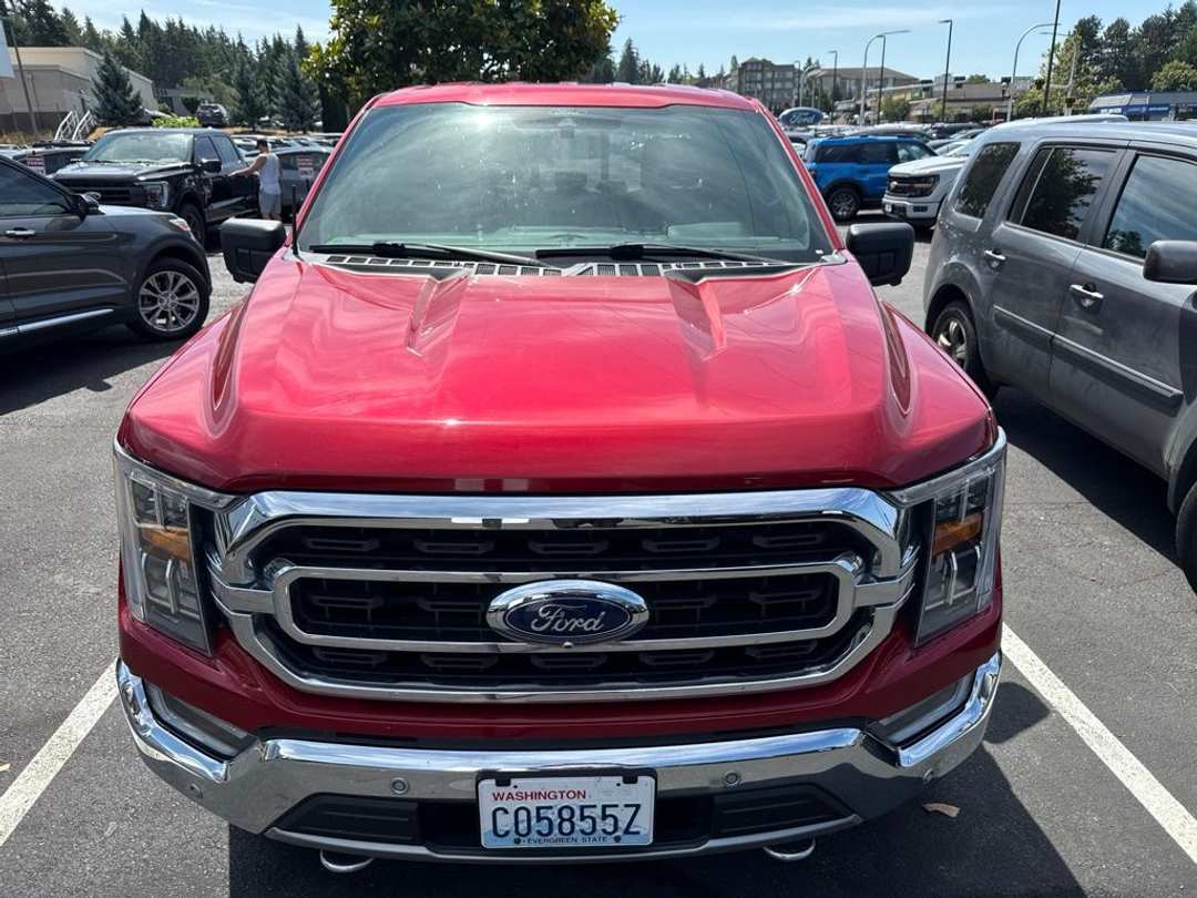 2021 Ford F-150 XLT - Image 3