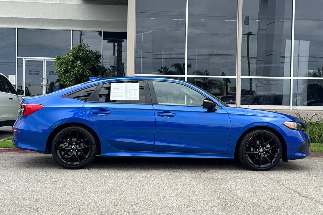 2024 Honda Civic Sport - Image 3