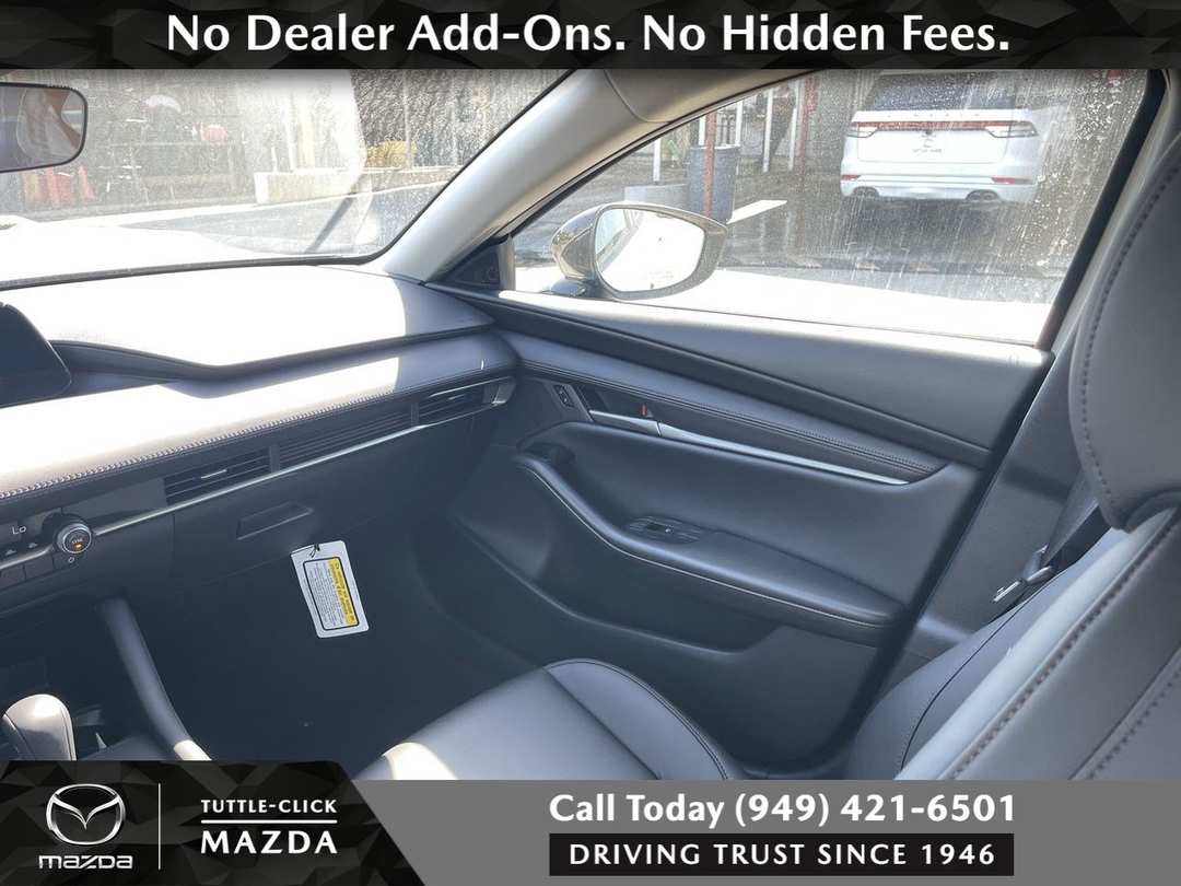 2026 MAZDA Mazda3 2.5 S Select Sport - Image 3