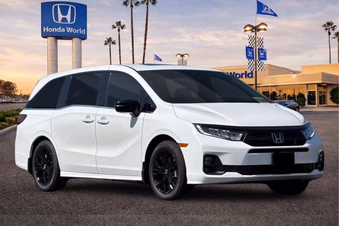 2026 Honda Odyssey SportL - Image 2