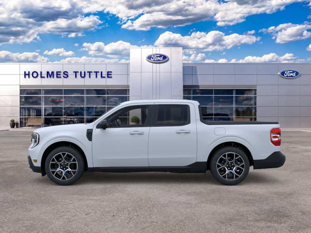 2026 Ford Maverick LARIAT - Image 3