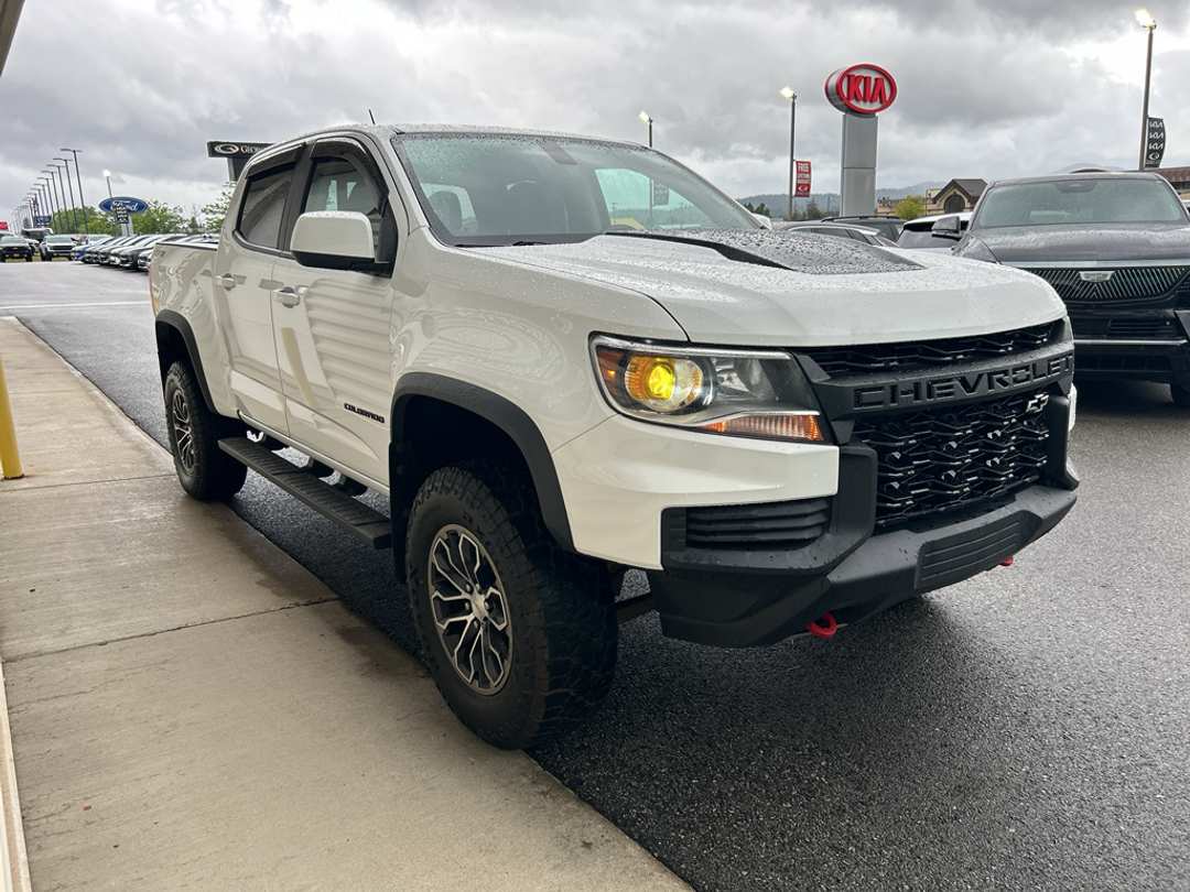 2022 Chevrolet Colorado ZR2 - Image 3