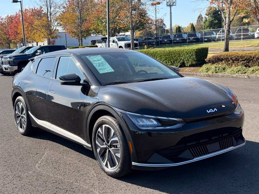 2024 Kia Ev6 Light - Image 2