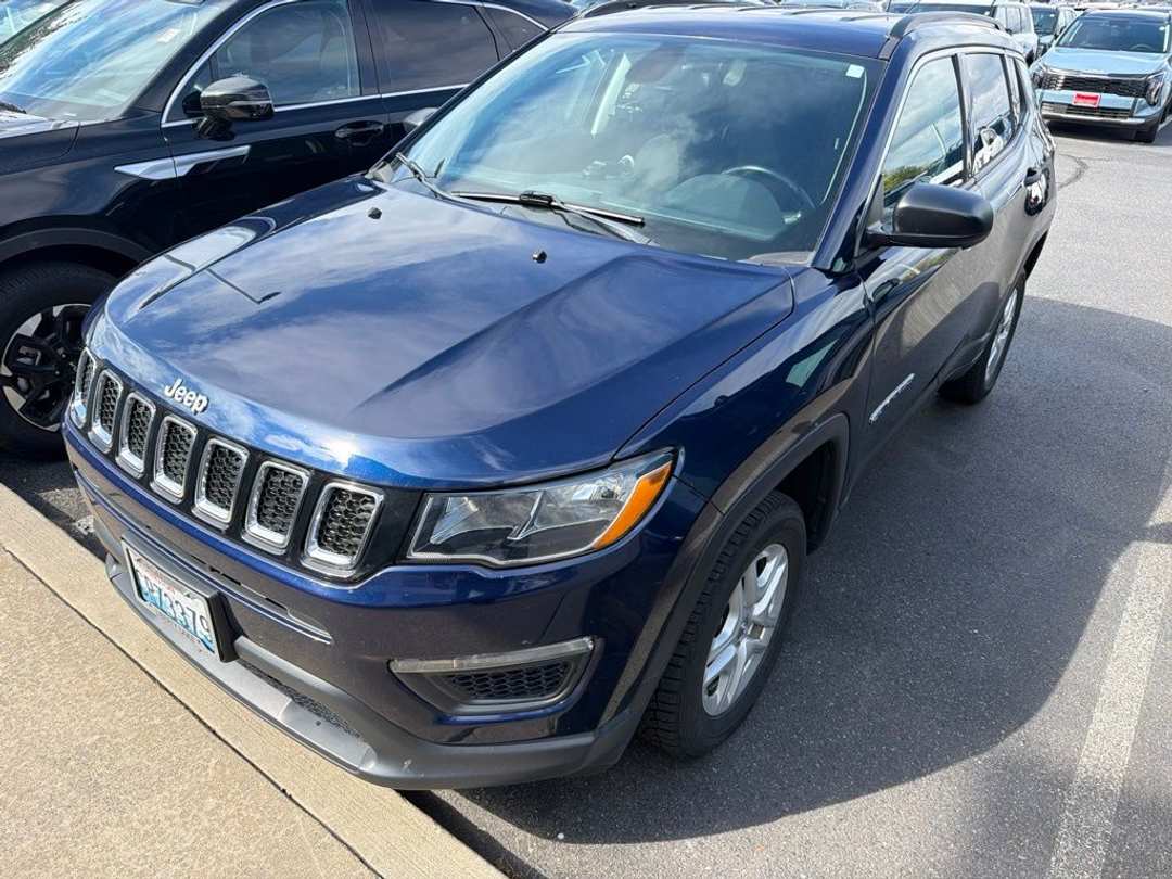 2021 Jeep Compass Sport - Image 2