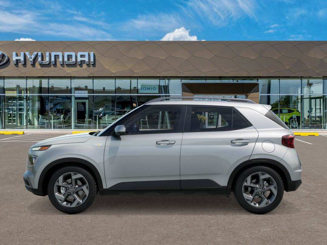2026 Hyundai Venue SEL - Image 3