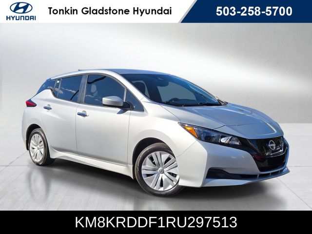 2025 Nissan LEAF S
