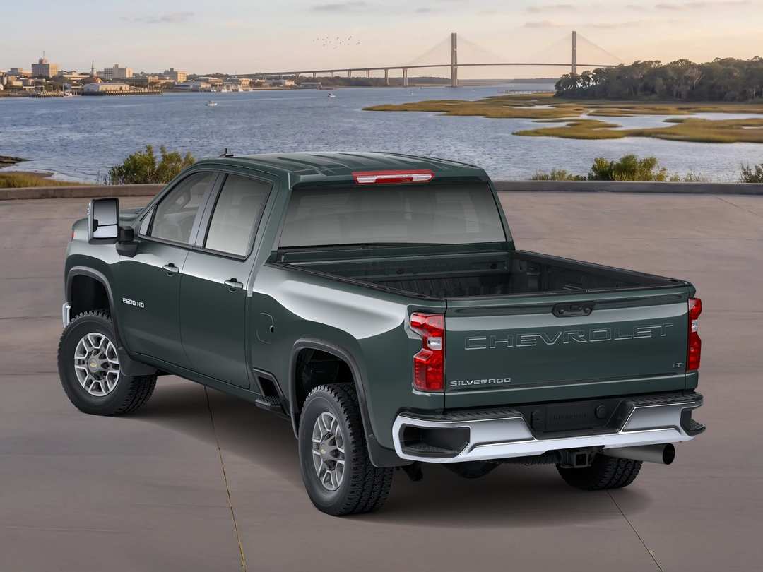 2026 Chevrolet Silverado 2500Hd LT - Image 2