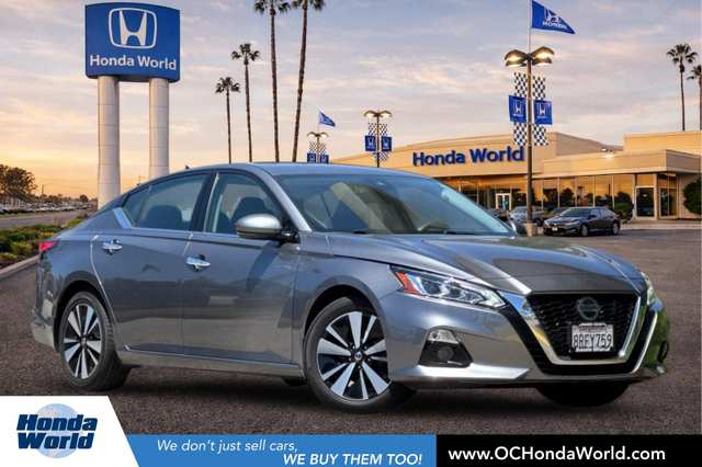 2020 Nissan Altima 2.5 SV
