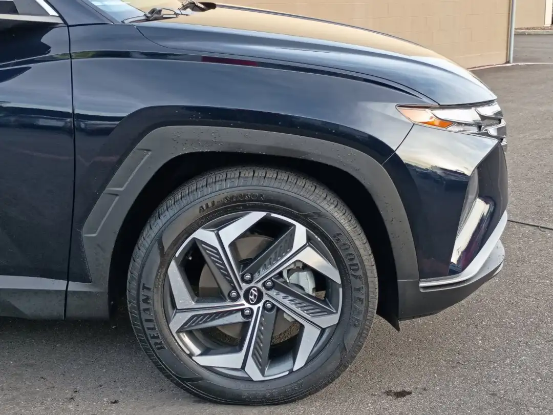 2022 Hyundai Tucson Hybrid SEL Convenience - Image 2